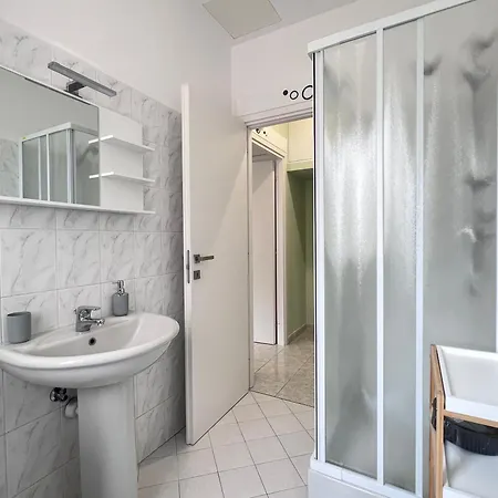 Molinette - Metro Carducci - Box Auto Gratuito By Rd Domus Torino