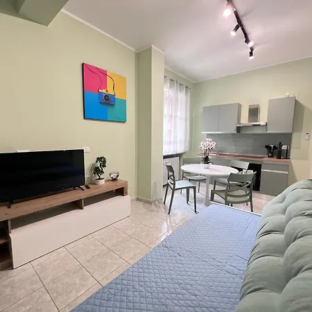 Molinette - Metro Carducci - Box Auto Gratuito By Rd Domus Apartament