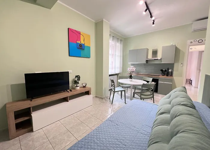 Molinette - Metro Carducci - Box Auto Gratuito By Rd Domus Apartament